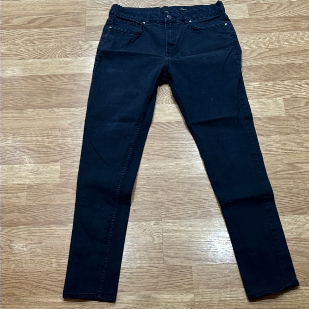 Z18.   h&M Women's Black Skinny Jeans